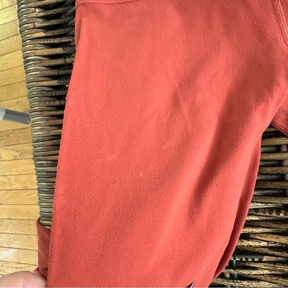 Lululemon Align Crop *21" size 6 assumed color Cayenne - Picture 7 of 10